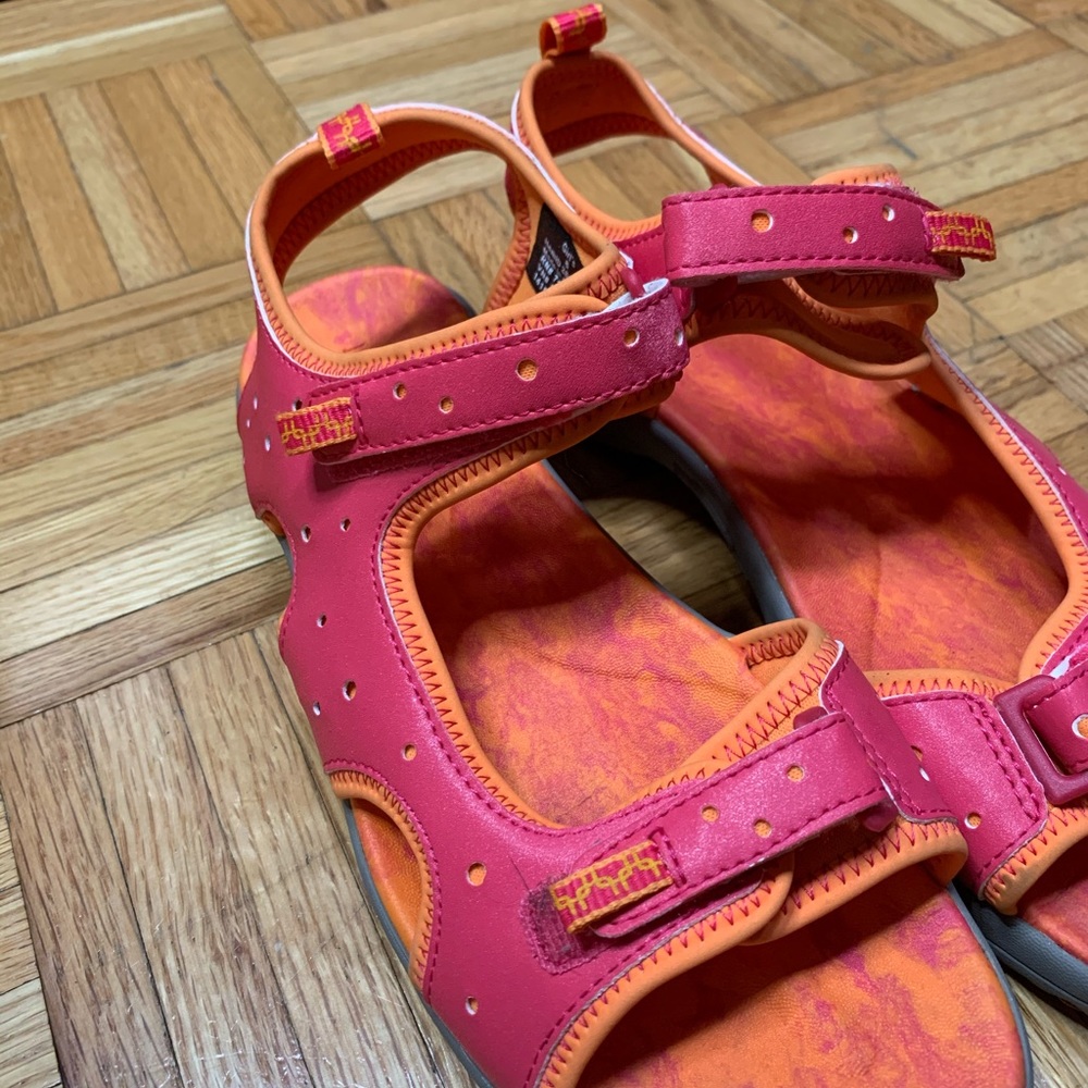 L.L Bean Pink Orange Velcro Hiking Camping Sandals Size 6 - Picture 6 of 13